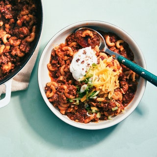 Mapo Chilin in a bowl on a turquoise color surface